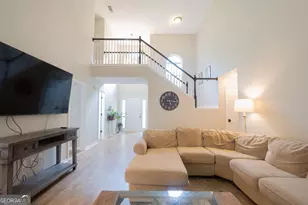 95 Crescent Cir, Newnan, GA 30265 - Photo 5