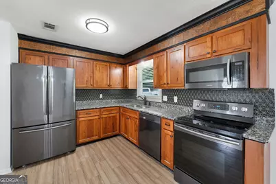 103 Fairfield Court, Warner Robins, GA 31093 - Photo 9