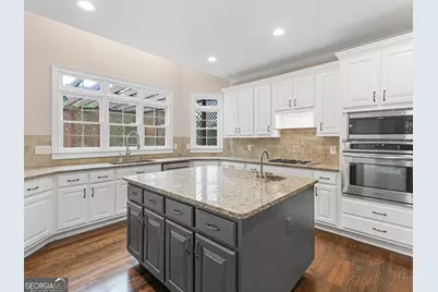 1524 Lake Cove, Atlanta, GA 30338 - Photo 11