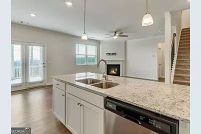 7019 Blackbird Court, Flowery Branch, GA 30542 - Photo 11