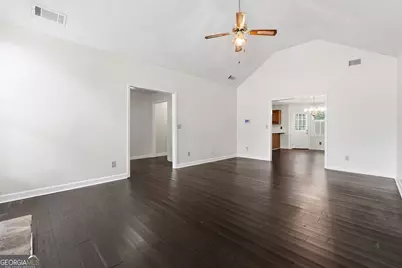 836 Bristol Way, Lithonia, GA 30058 - Photo 5