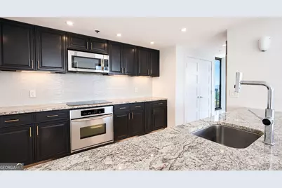 3481 Lakeside Drive NE #APT P201, Atlanta, GA 30326 - Photo 13