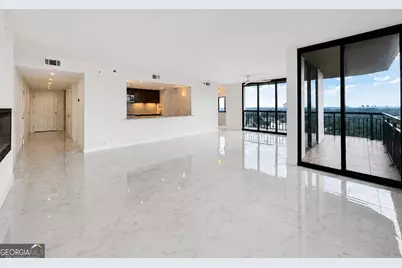 3481 Lakeside Drive NE #APT P201, Atlanta, GA 30326 - Photo 3