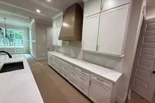 1290 Lake Dr, Greensboro, GA 30642 - Photo 7