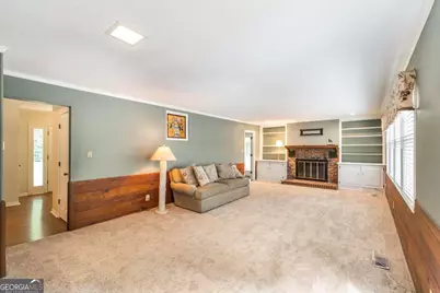 2311 Wesleyan Drive, Macon, GA 31210 - Photo 11