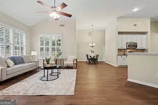 155 Brown's Crossing Dr, Fayetteville, GA 30215 - Photo 17