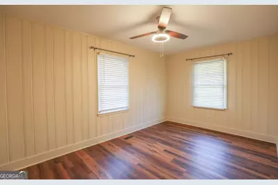 127 Fourth Street SW, Milledgeville, GA 31061 - Photo 11