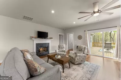 527 Abby, Clayton, GA 30525 - Photo 13