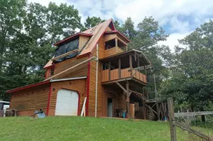 852 Martin Dr, Cleveland, GA 30528 - Photo 1