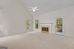 2910 Arbor Creek Ln, Doraville, GA 30340 - Photo 3