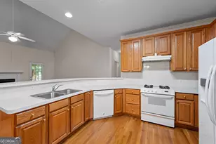 2910 Arbor Creek Ln, Doraville, GA 30340 - Photo 15
