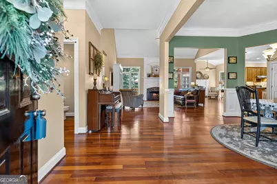 1041 Spring Lake Drive, Bishop, GA 30621 - Photo 5