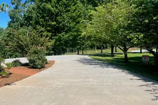 1545 Sam Bell Rd, Clarkesville, GA 30523 - Photo 13
