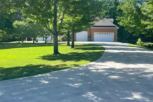 1545 Sam Bell Rd, Clarkesville, GA 30523 - Photo 11