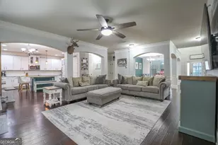 571 Stonebranch Dr, Loganville, GA 30052 - Photo 7