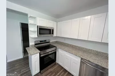 6066 Creekford Drive, Lithonia, GA 30058 - Photo 5