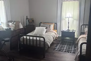 606 E Solomon St, Griffin, GA 30223 - Photo 23