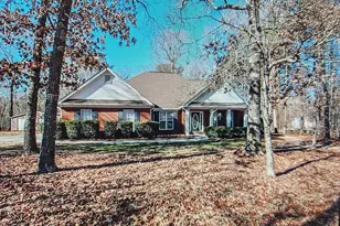 12697 Simmons Rd, Hampton, GA 30228 - Photo 1