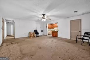 4045 Lindsey Dr, Macon, GA 31206 - Photo 9
