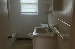 2108 E 60th St, Savannah, GA 31404 - Photo 17