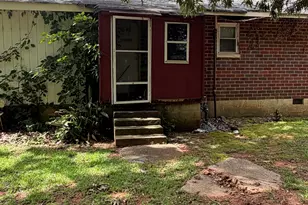 217 Glenn St, Jackson, GA 30233 - Photo 5