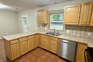 513 Cherokee Ct, Perry, GA 31069 - Photo 11