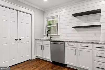 1546 Cloverdale Drive SE, Marietta, GA 30067 - Photo 11