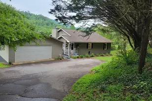 1523 Berrong Rd, Hiawassee, GA 30546 - Photo 37