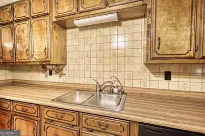 260 Brookwood Way SE, Conyers, GA 30094 - Photo 15
