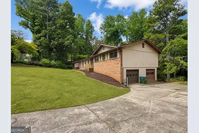 177 Northwind Court SW, Lilburn, GA 30047 - Photo 3