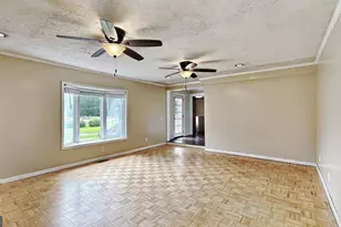 77 York Dr NE, Plainville, GA 30733 - Photo 7