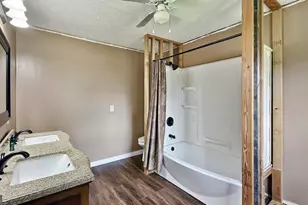 77 York Dr NE, Plainville, GA 30733 - Photo 17
