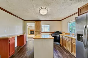 77 York Dr NE, Plainville, GA 30733 - Photo 11