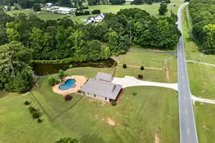 1723 Drew Allen Rd, Williamson, GA 30292 - Photo 9