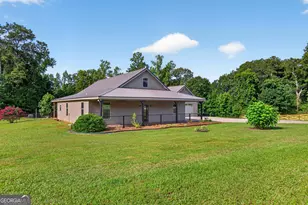 1723 Drew Allen Rd, Williamson, GA 30292 - Photo 3