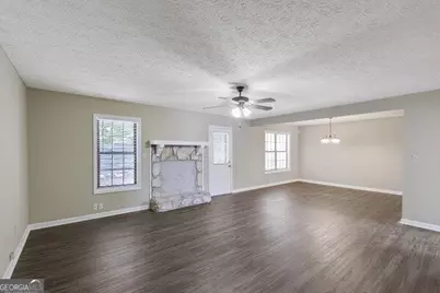 114 Oak Circle S, Stockbridge, GA 30281 - Photo 3