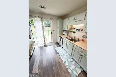 300 Edgemont Drive, Lagrange, GA 30240 - Photo 11