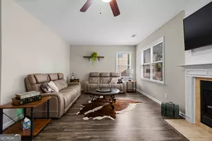 77 Lakeshore Pkwy, Newnan, GA 30263 - Photo 11