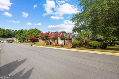 180 Monmouth Drive, Fayetteville, GA 30214 - Photo 5