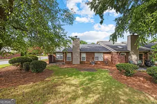 180 Monmouth Dr, Fayetteville, GA 30214 - Photo 9