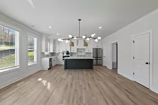 4250 Hosch Reserve Dr, Buford, GA 30519 - Photo 9