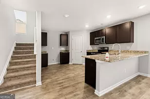 399 Toronto Cir, Hampton, GA 30228 - Photo 7