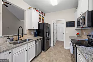 1204 Hembree Wy, Griffin, GA 30223 - Photo 13