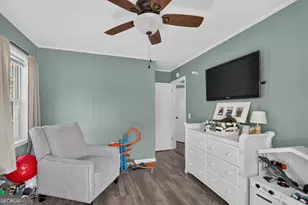 110 Queen Dr, Glennville, GA 30427 - Photo 21