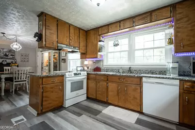 2014 Athens Road, Royston, GA 30662 - Photo 9