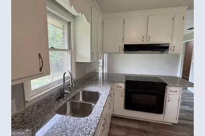 905 Lausanne Drive, Valdosta, GA 31601 - Photo 13