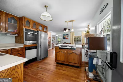 224 Roberts Point Road, Jackson, GA 30233 - Photo 3