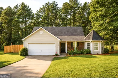 516 Cambridge Way, Loganville, GA 30052 - Photo 1