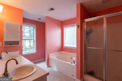 516 Cambridge Way, Loganville, GA 30052 - Photo 19