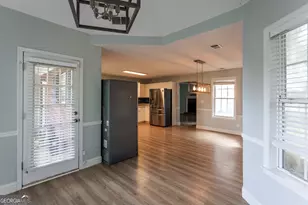 516 Cambridge Way, Loganville, GA 30052 - Photo 7